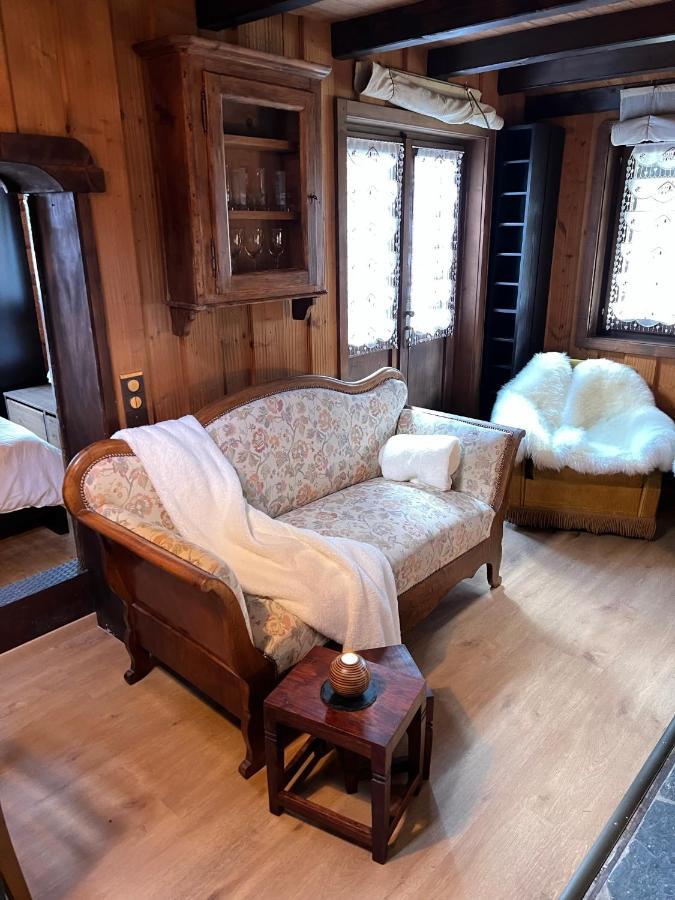 Entire Cozy Chalet In St-Cergue - 30 Min From Geneva 圣塞尔格 外观 照片